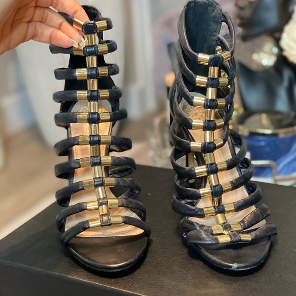 Vince Camuto heels - Picture 4 of 10